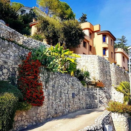 Appartement La Residenza Di Carolina à Cassino Extérieur photo